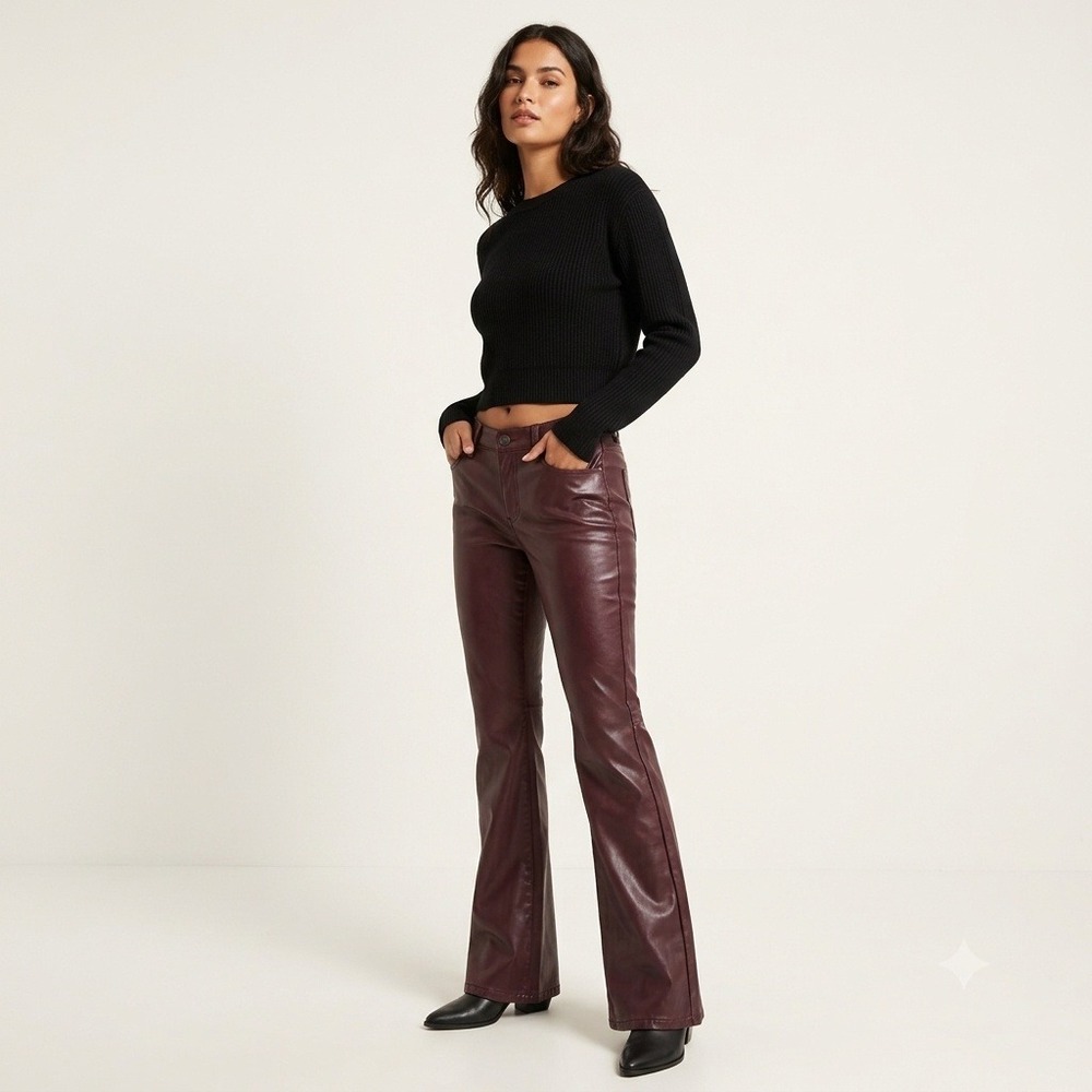 Banana Republic Bootcut Pants Women 26/ 2 Burgundy Coated Low-Rise Faux Leather